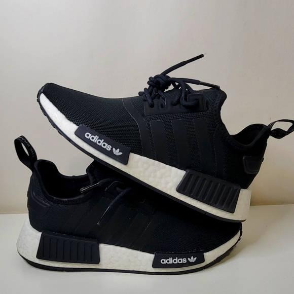 adidas NMD_R1 J PRIMEBLUE Black/White H02333 - Picture 2 of 11